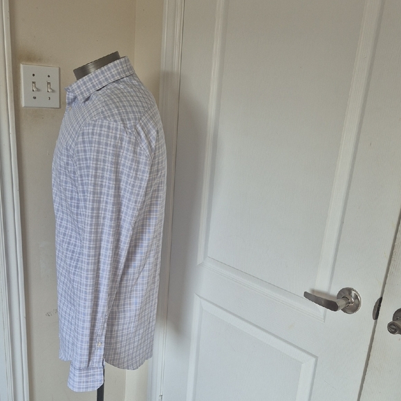 Perry Ellis Light Blue Plaid Button Down Shirt - Picture 4 of 16